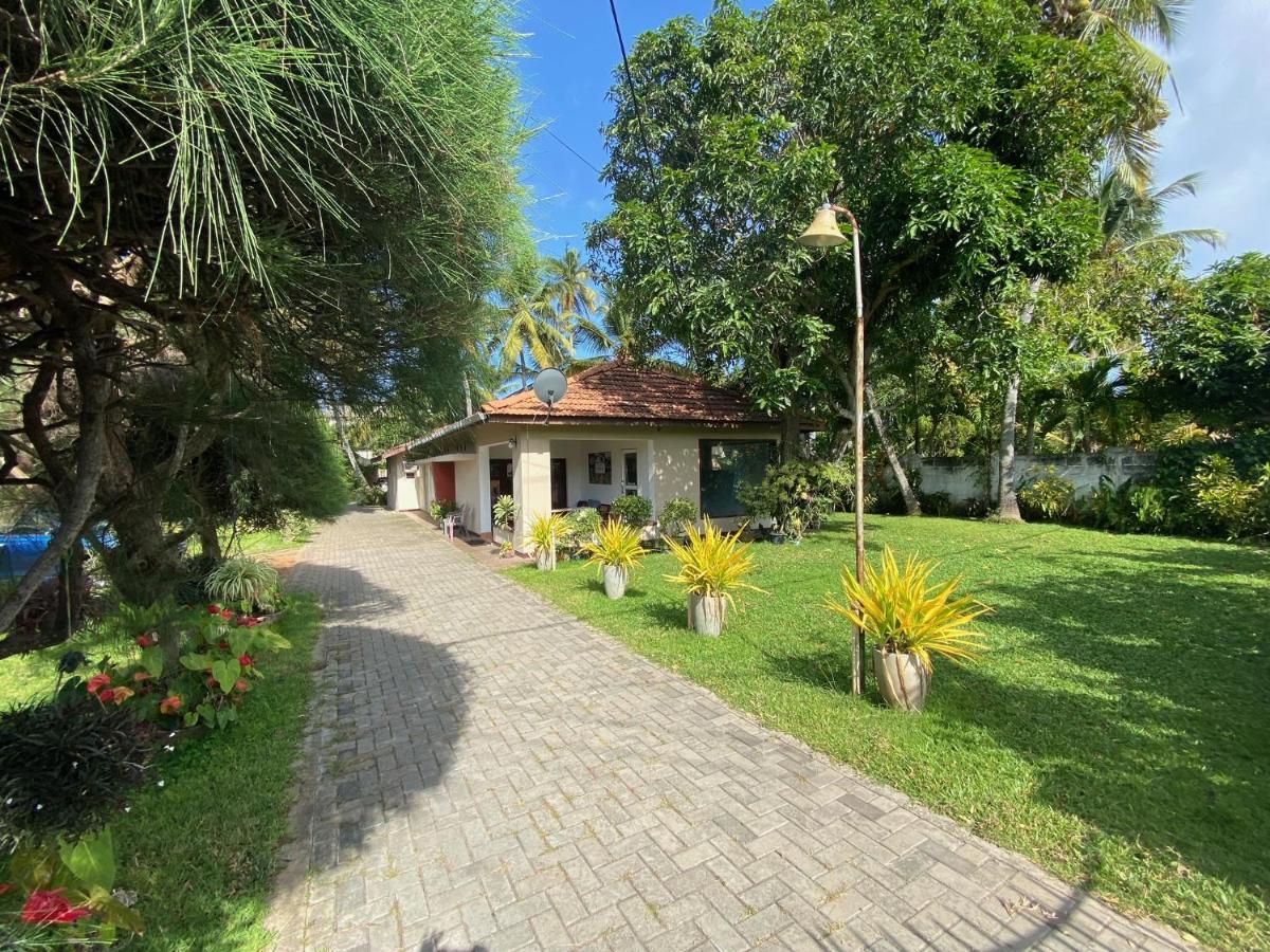 Lodge 87 Negombo Exterior foto